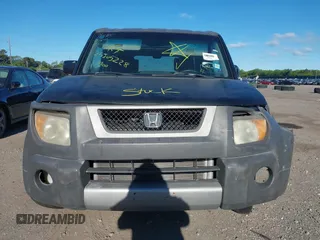 2004 Honda Element EX with VIN 5J6YH286X4L006175, listed as a IAAI auction lot 42316315 with Not provided miles and . Bid and sale history available at DreamBid. Image 6.