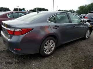 2015 Lexus ES 330 z VIN JTHBK1GG0F2187215, wystawiony jako Copart lot #64218905 z przebiegiem 276 498 mil mil oraz Szkoda całkowita • Salvage title. Historia ofert i sprzedaży dostępna na DreamBid. Obrazek 3.