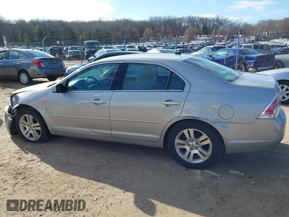 2008 Ford Fusion SEL with VIN 3FAHP08138R220505, listed as a IAAI auction lot 41878710 with 179,565 mi miles. Bid and sale history available at carsss.com. Image 15.