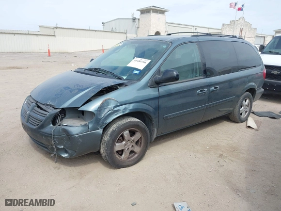2006 Dodge Grand Caravan SXT with VIN 2D4GP44L96R744638, listed as a IAAI auction lot 41684766 with 137,828 mi miles. Bid and sale history available at carsss.com. Image 17.