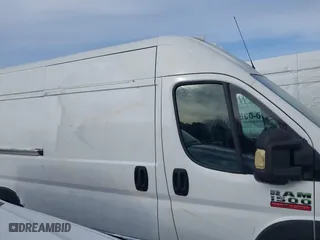2019 Ram ProMaster Cargo Van with VIN 3C6TRVBG9KE557100, listed as a IAAI auction lot 41650570 with 58,469 mi miles. Bid and sale history available at carsss.com. Image 13.