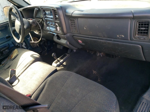 2000 Chevrolet Silverado 1500 with VIN 1GCEK14V7YZ206516, listed as a Copart auction lot 61213624 with 267,465 mi miles and Salvage Title. Bid and sale history available at carsss.com. Image 8.