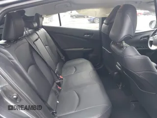 2017 Toyota Prius Two z VIN JTDKARFU1H3047245, wystawiony jako IAAI lot #41736442 z przebiegiem 46 357 mil mil oraz . Historia ofert i sprzedaży dostępna na DreamBid. Obrazek 8.