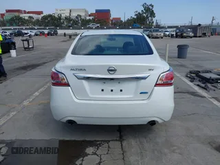 2014 Nissan Altima 2.5 S with VIN 1N4AL3AP7EC274865, listed as a IAAI auction lot 41916052 with 113,687 mi miles. Bid and sale history available at carsss.com. Image 17.