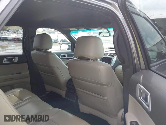 2012 Ford Explorer XLT with VIN 1FMHK8D81CGA54426, listed as a IAAI auction lot 41931005 with 194,501 mi miles and . Bid and sale history available at DreamBid. Image 8.