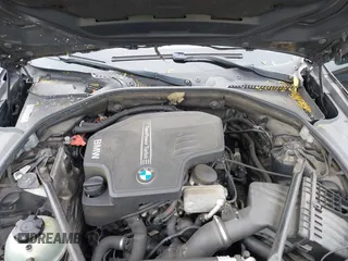 2014 BMW 5 Series 528i xDrive with VIN WBA5A7C54ED613352, listed as a IAAI auction lot 42197717 with 205,889 mi miles and . Bid and sale history available at carsss.com. Image 10.