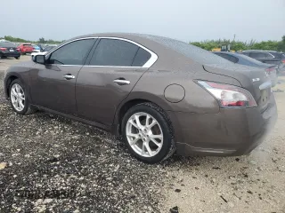 2013 Nissan Maxima S with VIN 1N4AA5AP7DC810889, listed as a Copart auction lot 64614945 with 111,986 mi miles and Clean title. Bid and sale history available at DreamBid. Image 2.