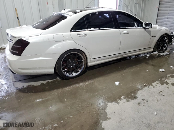 2012 Mercedes-Benz S-Class S 63 AMG with VIN WDDNG7EB0CA462504, listed as a Copart auction lot 45700575 with 0 mi miles and Clean Title. Bid and sale history available at carsss.com. Image 3.