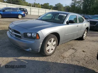 2007 Dodge Charger SXT z VIN 2B3KK43G57H823145, wystawiony jako Copart lot #74926923 z przebiegiem 193 591 mil mil oraz Szkoda całkowita • Salvage title. Historia ofert i sprzedaży dostępna na DreamBid. Obrazek 1.