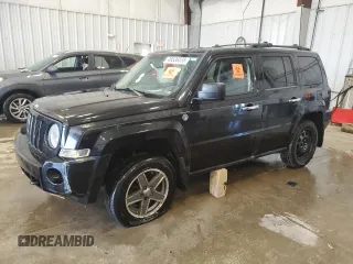 2009 Jeep Patriot z VIN 1J8FF28B49D120909, wystawiony jako Copart lot #46536035 z przebiegiem Nie podano mil oraz Czysty tytuł • Clean title. Historia ofert i sprzedaży dostępna na DreamBid. Obrazek 1.