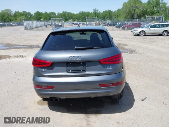 2015 Audi Q3 Premium Plus с VIN WA1EFCFS6FR010285, выставлен на аукционе IAAI как лот 42202068 с пробегом 104 945 миль миль и . История ставок и продаж доступна на DreamBid. Изображение 17.