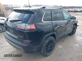 2019 Jeep Cherokee Limited with VIN 1C4PJMDX6KD440665, listed as a IAAI auction lot 41725422 with 95,116 mi miles. Bid and sale history available at carsss.com. Image 4.