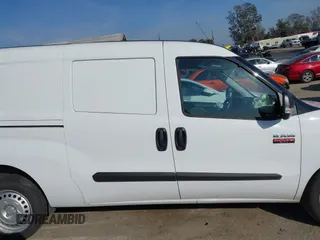 2022 Ram ProMaster City Wagon with VIN ZFBHRFAB8N6Y72042, listed as a IAAI auction lot 41599076 with 38,473 mi miles. Bid and sale history available at carsss.com. Image 13.
