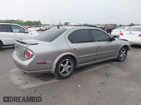 2002 Nissan Maxima GLE с VIN JN1DA31A32T308663, выставлен на аукционе IAAI как лот 42136460 с пробегом 235 632 миль миль и . История ставок и продаж доступна на DreamBid. Изображение 4.