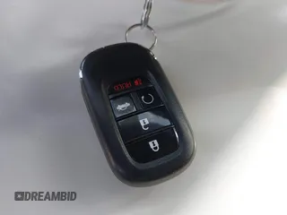 2023 Honda Civic Type R z VIN JHMFL5G44PX001921, wystawiony jako IAAI lot #42033169 z przebiegiem 18 913 mil mil oraz . Historia ofert i sprzedaży dostępna na DreamBid. Obrazek 11.