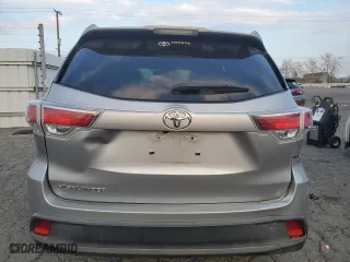 2016 Toyota Highlander LE with VIN 5TDZARFH5GS018989, listed as a Copart auction lot 44059155 with 90,772 mi miles and Salvage Title. Bid and sale history available at carsss.com. Image 6.