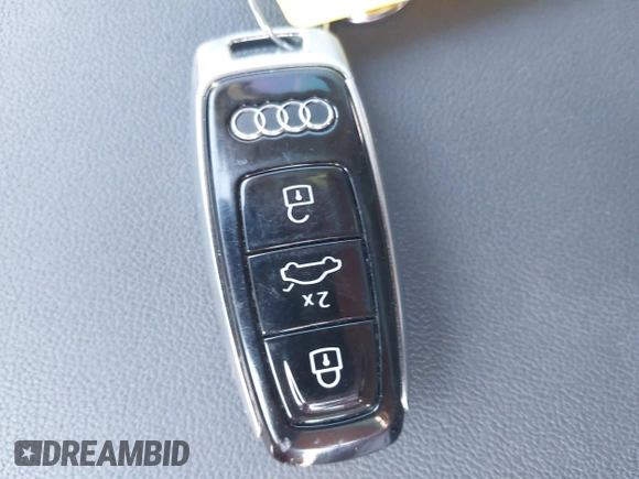 2021 Audi Q8 Premium Plus with VIN WA1EVAF16MD026866, listed as a IAAI auction lot 41555574 with 34,270 mi miles and . Bid and sale history available at DreamBid. Image 11.