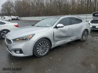 2017 Kia Cadenza Technology with VIN KNALC4J12H5081078, listed as a Copart auction lot 81816954 with 102,471 mi miles and Salvage Title. Bid and sale history available at carsss.com. Image 1.