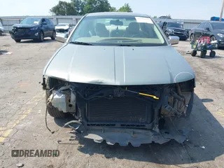 2009 Lincoln MKZ with VIN 3LNHM26T69R605122, listed as a IAAI auction lot 42580220 with 168,000 mi miles and . Bid and sale history available at DreamBid. Image 6.