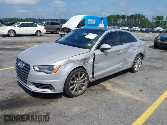 2015 Audi A3 Premium Plus z VIN WAUCCGFF6F1061507, wystawiony jako IAAI lot #42502310 z przebiegiem 131 670 mil mil oraz . Historia ofert i sprzedaży dostępna na DreamBid. Obrazek 2.