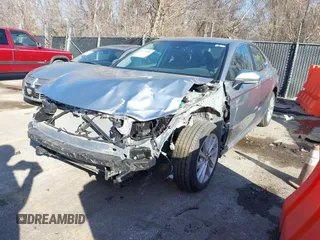 2023 Toyota Camry LE z VIN 4T1C11AK1PU771615, wystawiony jako IAAI lot #41679085 z przebiegiem 20 230 mil mil oraz . Historia ofert i sprzedaży dostępna na DreamBid. Obrazek 18.
