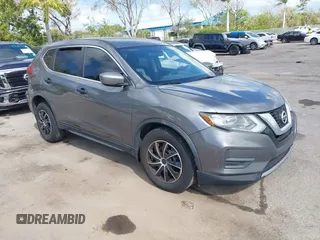 2017 Nissan Rogue SV with VIN KNMAT2MV9HP541757, listed as a IAAI auction lot 41563928 with 141,116 mi miles. Bid and sale history available at carsss.com. Image 1.