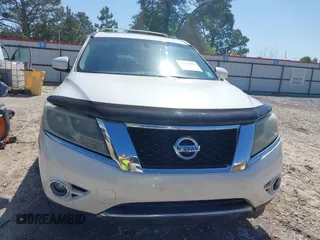 2013 Nissan Pathfinder SV with VIN 5N1AR2MN6DC661849, listed as a IAAI auction lot 41968295 with 186,113 mi miles. Bid and sale history available at carsss.com. Image 13.