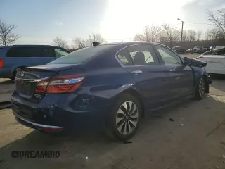 2017 Honda Accord Touring z VIN JHMCR6F71HC018946, wystawiony jako Copart lot #49034725 z przebiegiem 94 985 mil mil oraz Szkoda całkowita • Salvage title. Historia ofert i sprzedaży dostępna na DreamBid. Obrazek 3.
