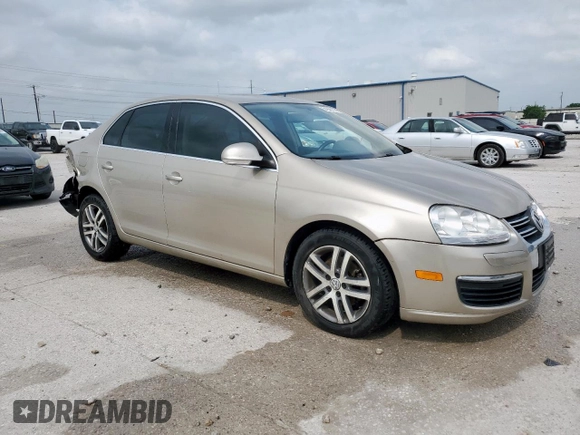 2006 Volkswagen Jetta 1.9L TDI z VIN 3VWDT71KX6M799810, wystawiony jako Copart lot #54946785 z przebiegiem 120 766 mil mil oraz Szkoda całkowita • Salvage title. Historia ofert i sprzedaży dostępna na DreamBid. Obrazek 4.