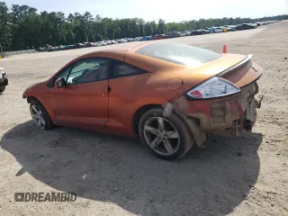 2008 Mitsubishi Eclipse GS z VIN 4A3AK24F78E041679, wystawiony jako Copart lot #57318925 z przebiegiem 205 719 mil mil oraz Szkoda całkowita • Salvage title. Historia ofert i sprzedaży dostępna na DreamBid. Obrazek 2.