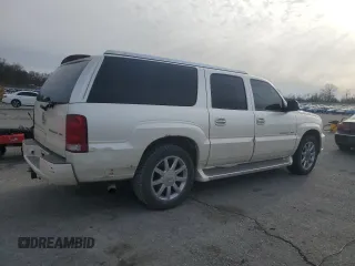 2005 Cadillac Escalade ESV z VIN 3GYFK66NX5G240695, wystawiony jako Copart lot #45814095 z przebiegiem 262 803 mil mil oraz Czysty tytuł • Clean title. Historia ofert i sprzedaży dostępna na DreamBid. Obrazek 3.