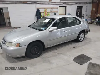 2001 Nissan Altima GXE with VIN 1N4DL01D71C241084, listed as a IAAI auction lot 41935585 with 136,114 mi miles. Bid and sale history available at carsss.com. Image 17.