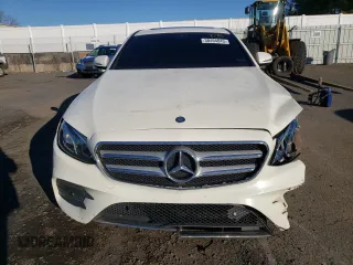 2017 Mercedes-Benz E-Class E 300 Luxury with VIN WDDZF4KB0HA180264, listed as a Copart auction lot 38494843 with 108,034 mi miles. Bid and sale history available at carsss.com. Image 5.
