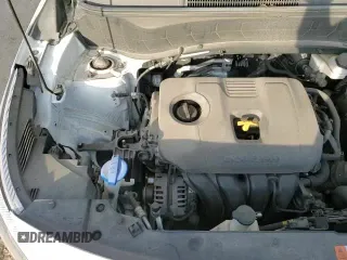 2021 Kia Seltos LX z VIN KNDEPCAA9M7156058, wystawiony jako Copart lot #80259935 z przebiegiem 84 463 mil mil oraz Szkoda całkowita • Salvage title. Historia ofert i sprzedaży dostępna na DreamBid. Obrazek 14.