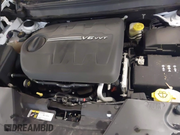 2018 Jeep Cherokee Overland with VIN 1C4PJMJX1JD598043, listed as a IAAI auction lot 41831614 with 48,804 mi miles. Bid and sale history available at carsss.com. Image 10.