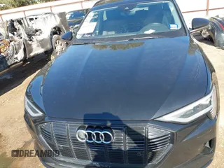 2021 Audi e-tron Premium Plus with VIN WA1LAAGE4MB010570, listed as a IAAI auction lot 41398464 with 67,721 mi miles. Bid and sale history available at carsss.com. Image 10.
