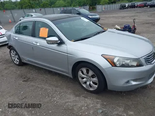 2009 Honda Accord EX z VIN 1HGCP36739A025434, wystawiony jako IAAI lot #42280721 z przebiegiem 182 355 mil mil oraz . Historia ofert i sprzedaży dostępna na DreamBid. Obrazek 1.