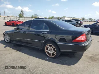 2006 Mercedes-Benz S 500 z VIN WDBNG75J16A477632, wystawiony jako Copart lot #51081275 z przebiegiem Nie podano mil oraz Szkoda całkowita • Salvage title. Historia ofert i sprzedaży dostępna na DreamBid. Obrazek 2.