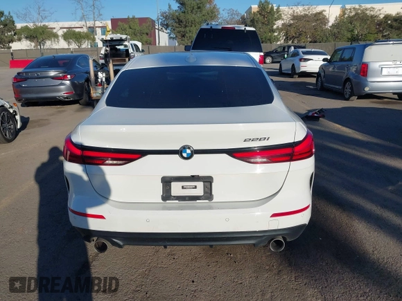 2022 BMW 2 Series 228i with VIN WBA53AK06N7K00232, listed as a IAAI auction lot 41620102 with 84,953 mi miles and . Bid and sale history available at DreamBid. Image 16.