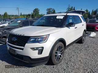 2018 Ford Explorer Sport z VIN 1FM5K8GT2JGA78587, wystawiony jako IAAI lot #42674710 z przebiegiem 66 980 mil mil oraz . Historia ofert i sprzedaży dostępna na DreamBid. Obrazek 2.