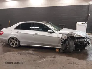 2011 Mercedes-Benz E 550 Luxury with VIN WDDHF9AB6BA338317, listed as a IAAI auction lot 41370286 with 153,041 mi miles and . Bid and sale history available at DreamBid. Image 14.