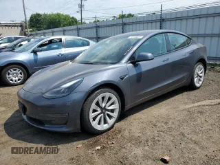 2022 Tesla Model 3 Long Range z VIN 5YJ3E1EB2NF289356, wystawiony jako Copart lot #60804765 z przebiegiem 164 285 mil mil oraz Czysty tytuł • Clean title. Historia ofert i sprzedaży dostępna na DreamBid. Obrazek 1.