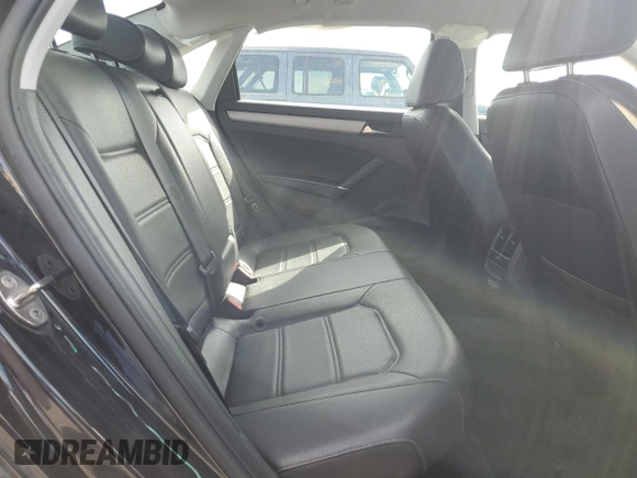 2020 Volkswagen Passat SE with VIN 1VWSA7A37LC007700, listed as a Copart auction lot 49352785 with 117,627 mi miles and Salvage title. Bid and sale history available at DreamBid. Image 10.