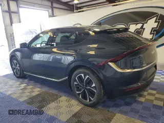 2024 Kia EV6 Wind with VIN KNDC34LA0R5183688, listed as a Copart auction lot 70425644 with 2,300 mi miles and Clean Title. Bid and sale history available at carsss.com. Image 2.