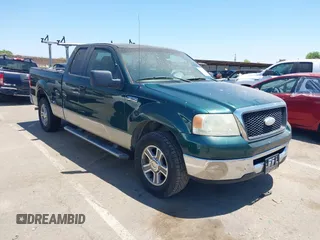 2007 Ford F-150 STX with VIN 1FTRX12W77KA79031, listed as a IAAI auction lot 42674618 with 195,176 mi miles and . Bid and sale history available at DreamBid. Image 1.