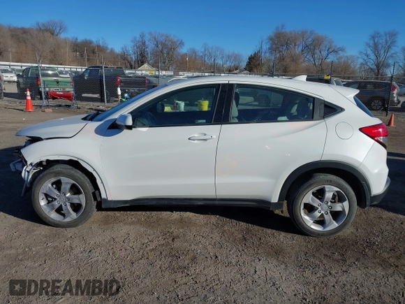 2021 Honda HR-V LX with VIN 3CZRU6H33MM731936, listed as a IAAI auction lot 41441930 with 45,950 mi miles. Bid and sale history available at carsss.com. Image 15.