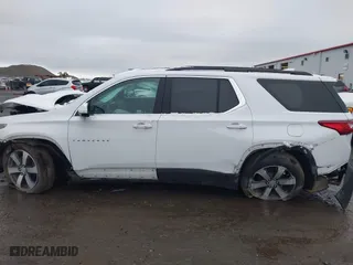 2019 Chevrolet Traverse LT Leather with VIN 1GNEVHKW4KJ280629, listed as a IAAI auction lot 41275434 with 34,562 mi miles. Bid and sale history available at carsss.com. Image 13.