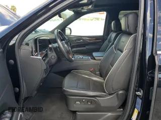2022 Cadillac Escalade z VIN 1GYS3KKL1NR278826, wystawiony jako Copart lot #45399494 z przebiegiem 62 268 mil mil oraz Szkoda całkowita • Salvage title. Historia ofert i sprzedaży dostępna na DreamBid. Obrazek 7.