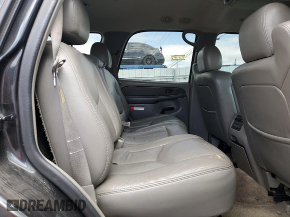 2003 Chevrolet Tahoe LT with VIN 1GNEC13TX3R293907, listed as a Copart auction lot 71849144 with 238,669 mi miles and Salvage Title. Bid and sale history available at carsss.com. Image 11.