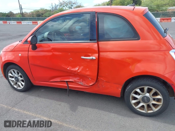 2017 FIAT 500 Pop z VIN 3C3CFFKR4HT508954, wystawiony jako IAAI lot #42262318 z przebiegiem 40 456 mil mil oraz . Historia ofert i sprzedaży dostępna na DreamBid. Obrazek 6.